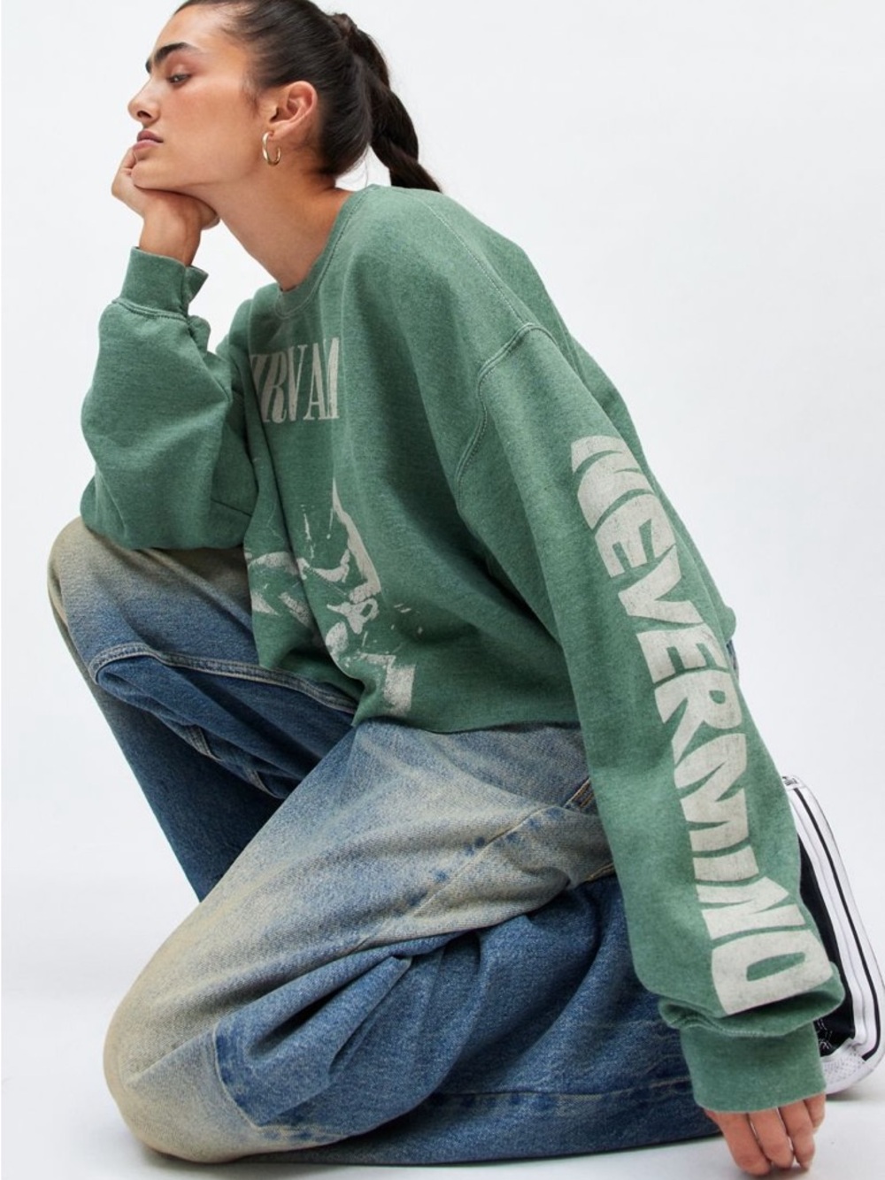 UO Nirvana Graphic Cropped Crew Neck Pullover